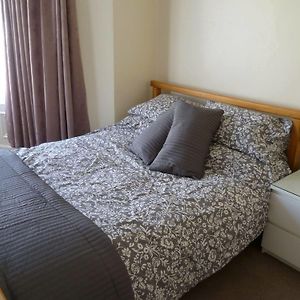 Deluxe Zimmer mit Kingsize-Bett